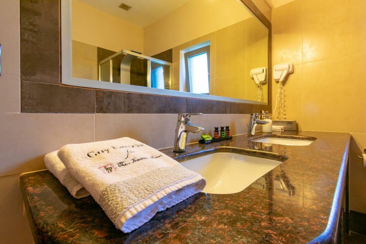 Ionian Pearl Luxury Spa Villa Mesongi Luaran gambar
